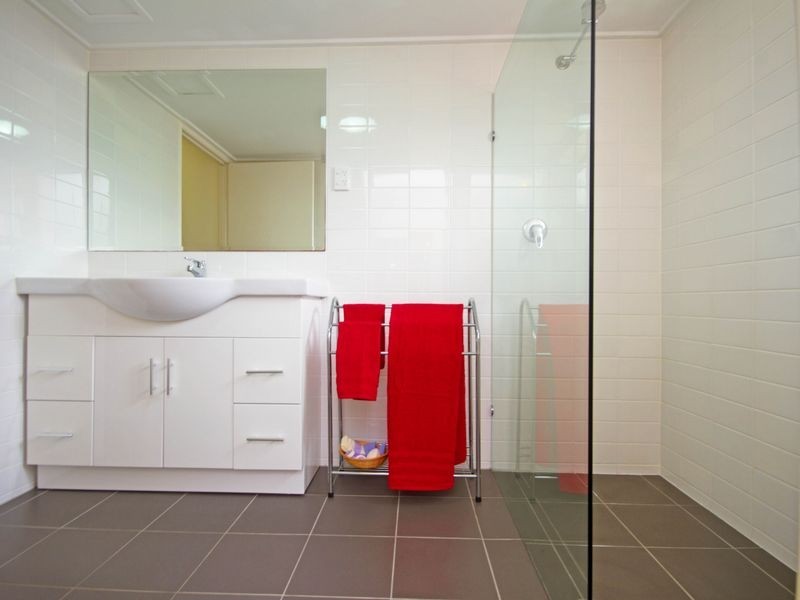 1/126 Wellington Rd, Kangaroo Point QLD 4169