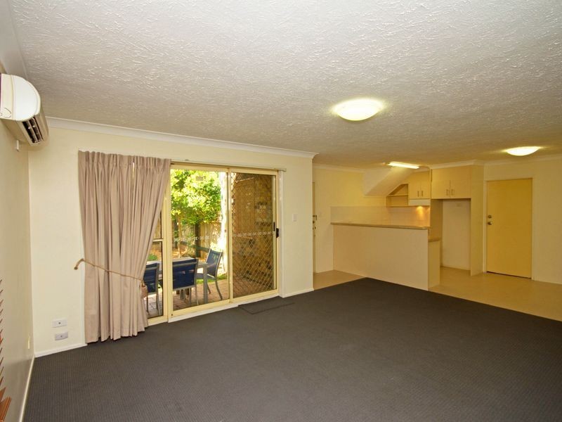 1/126 Wellington Rd, Kangaroo Point QLD 4169