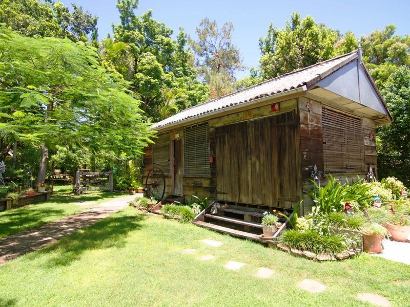 187 Cornwall St, Greenslopes QLD 4120