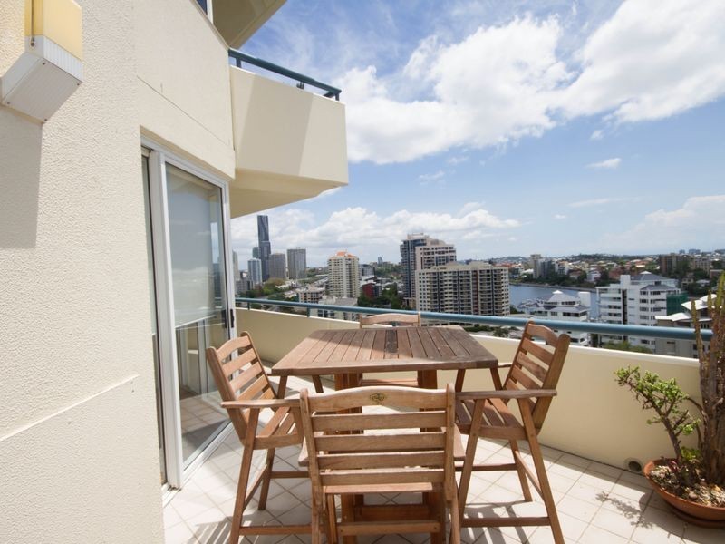 42/57 Lambert St, Kangaroo Point QLD 4169