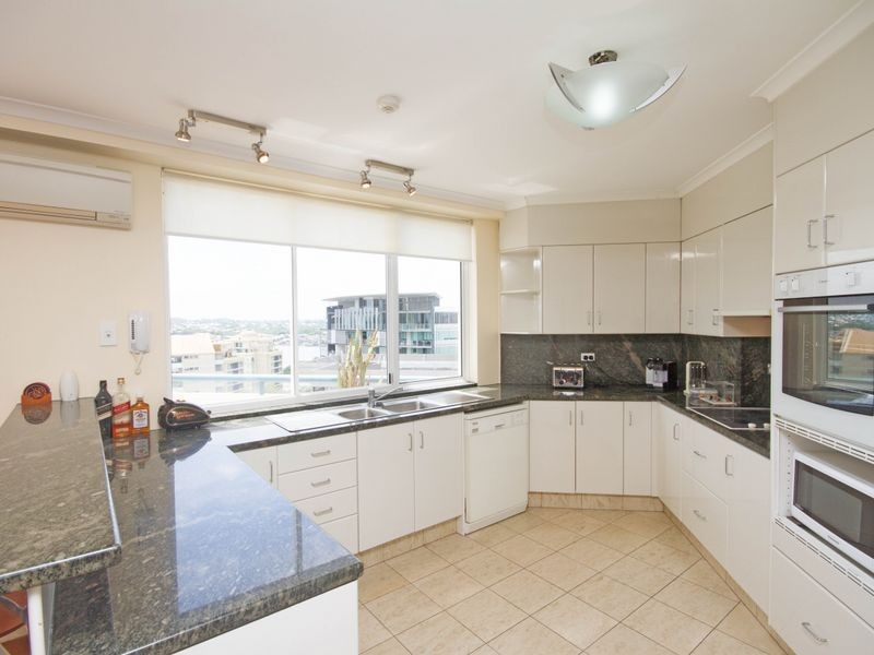 42/57 Lambert St, Kangaroo Point QLD 4169