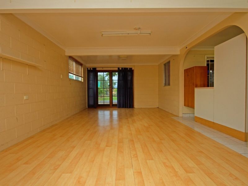 12 Faversham Street, Woolloongabba QLD 4102