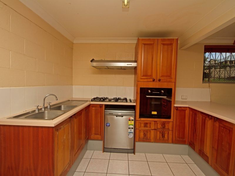 12 Faversham Street, Woolloongabba QLD 4102