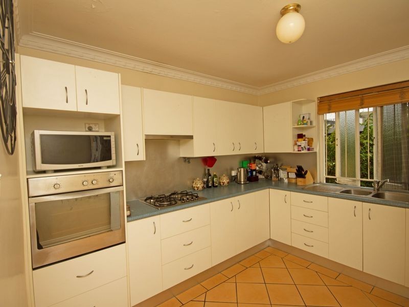 1/7 Mowbray Tce, East Brisbane QLD 4169