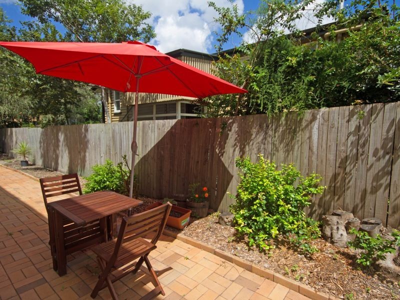 1/7 Mowbray Tce, East Brisbane QLD 4169