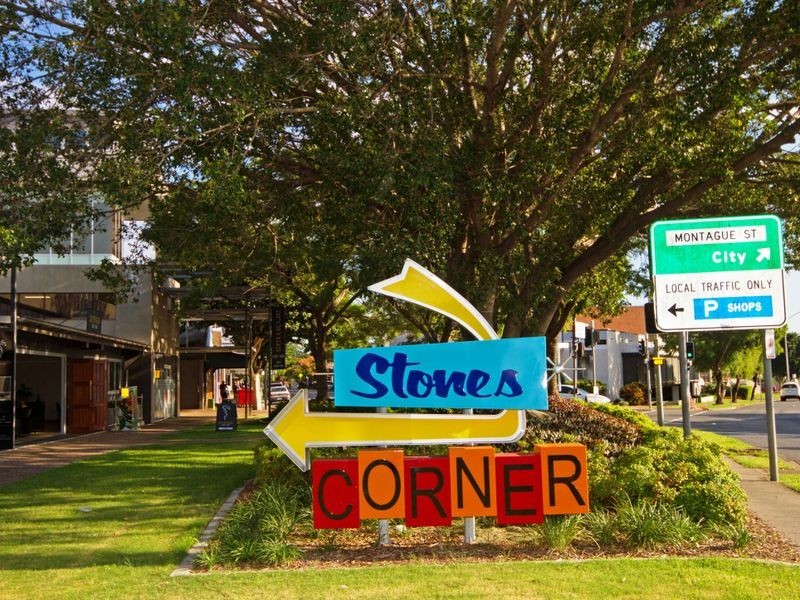 16 Ellis Street, Greenslopes QLD 4120