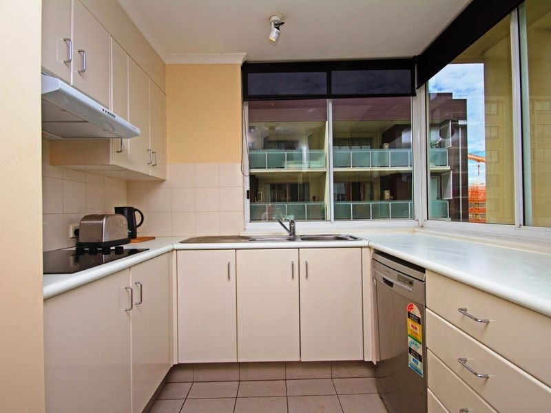 17/57 Lambert Street, Kangaroo Point QLD 4169