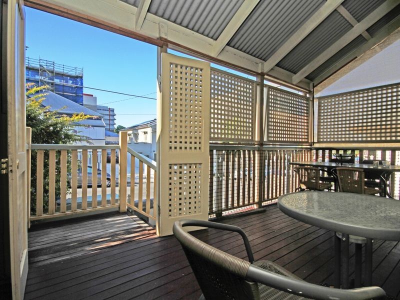 16/29 Bell Street, Kangaroo Point QLD 4169