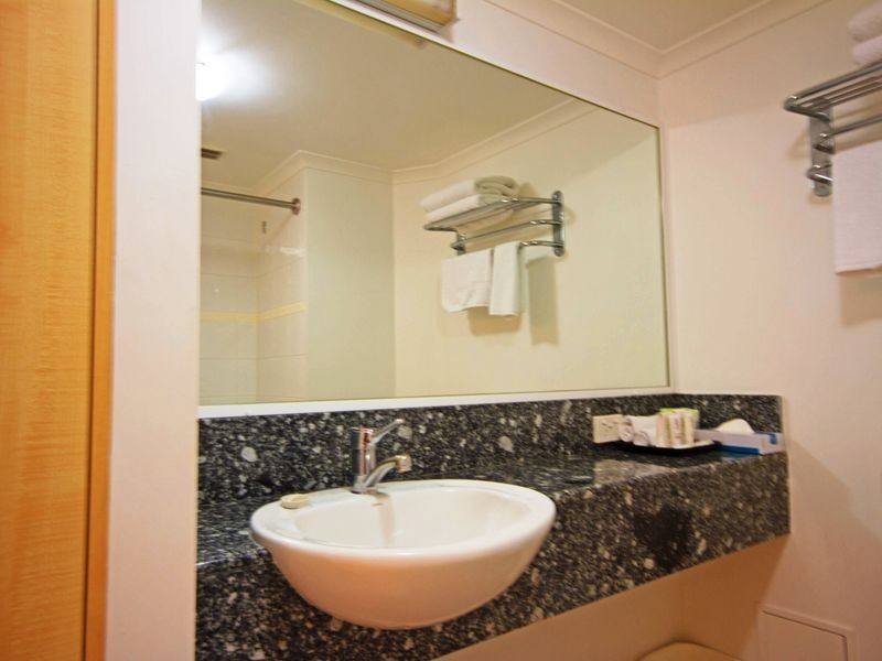 17/192 Wellington Road, East Brisbane QLD 4169