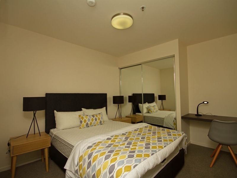 712/18 Thorn Street, Kangaroo Point QLD 4169