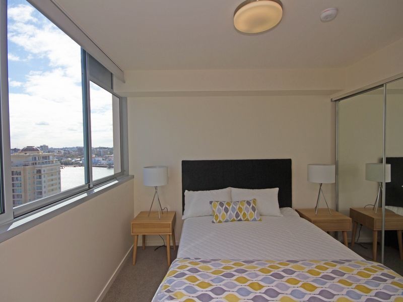 1005/18 Thorn Street, Kangaroo Point QLD 4169