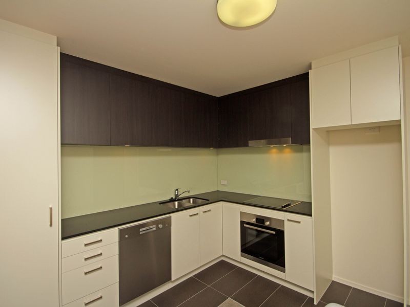 1005/18 Thorn Street, Kangaroo Point QLD 4169