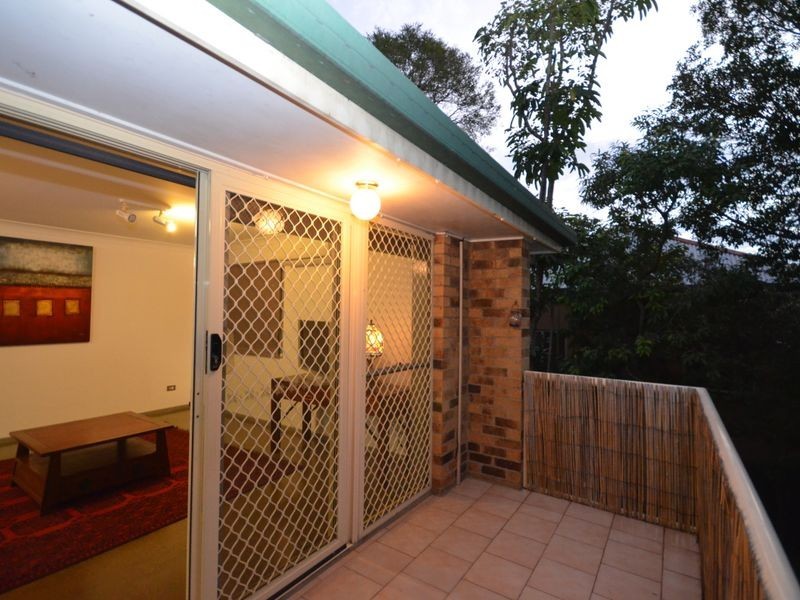 2/126 Wellington Road, Kangaroo Point QLD 4169