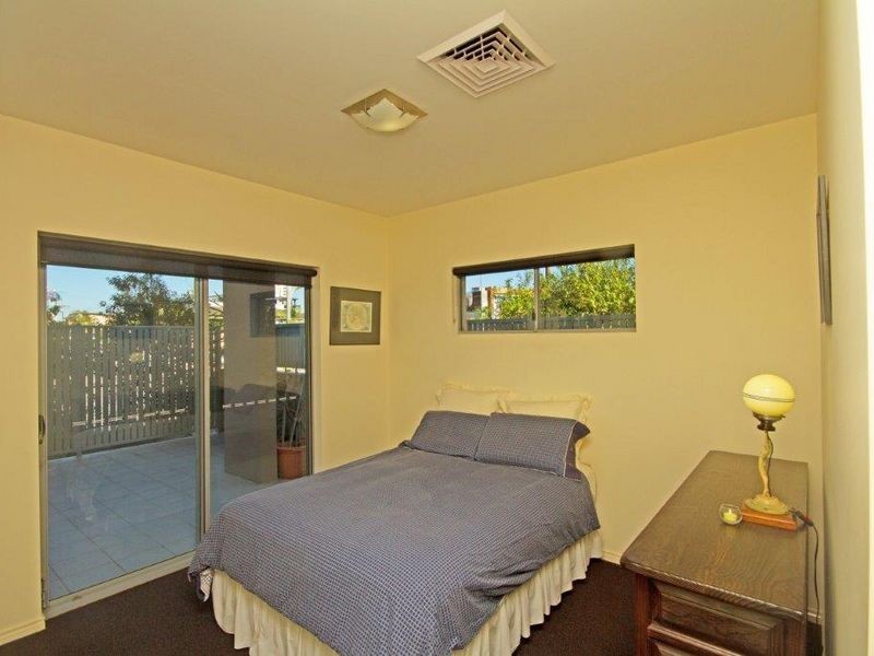 1/215 Wellington Road, Kangaroo Point QLD 4169