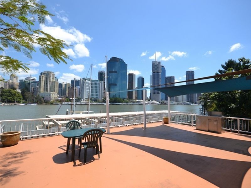 106/355 Main Street, Kangaroo Point QLD 4169