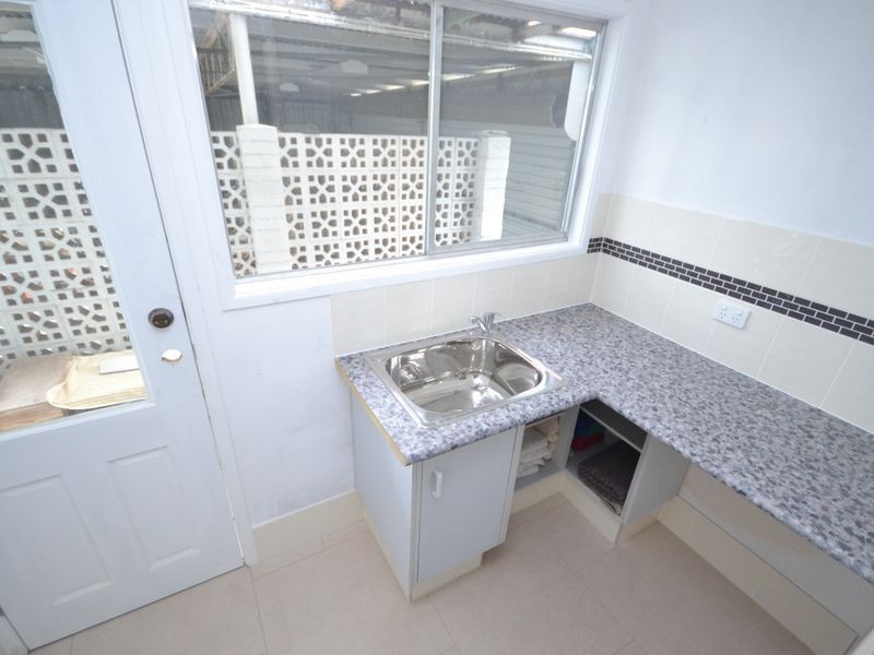 18 Toohey Street, Kangaroo Point QLD 4169