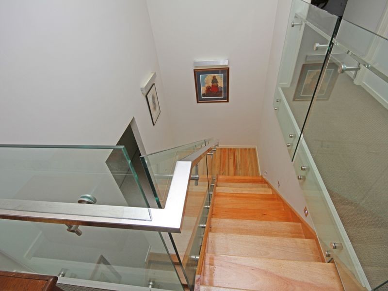 19 Lockhart Street, Woolloongabba QLD 4102