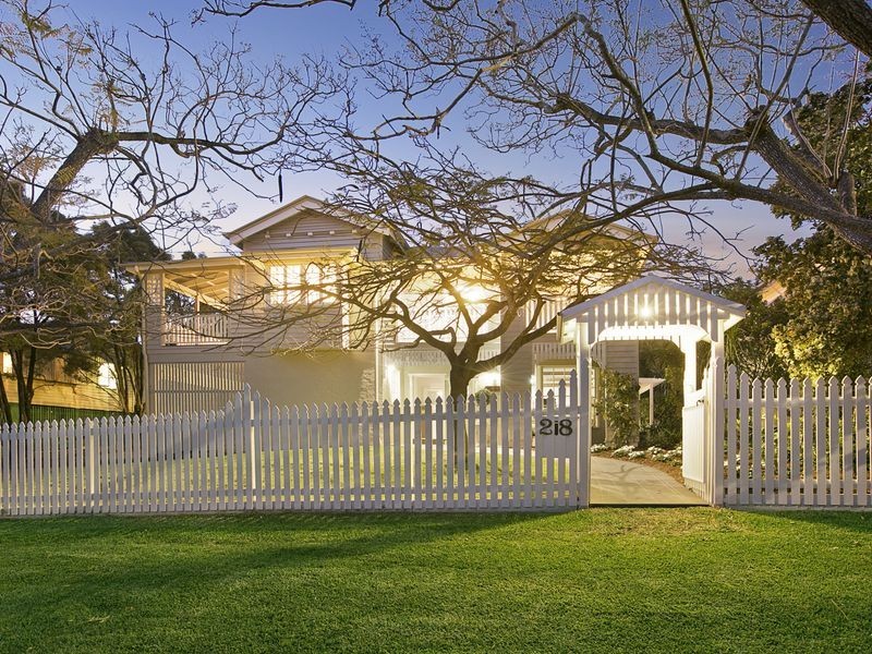 28 Parooba Avenue, Camp Hill QLD 4152