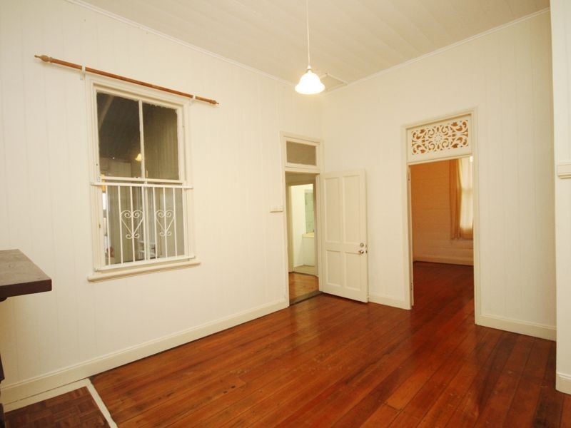 152 Wellington Road, East Brisbane QLD 4169