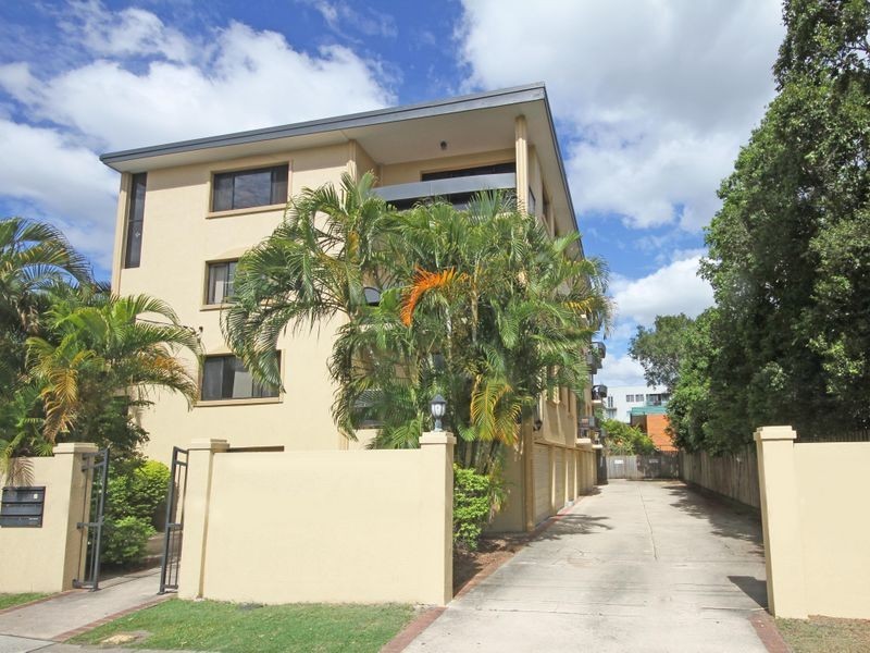 8/70 Latrobe St, East Brisbane QLD 4169