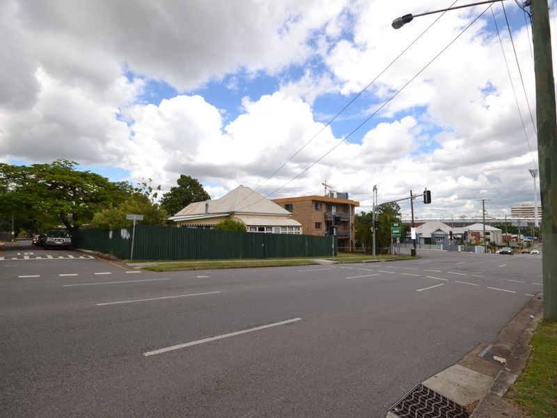 483 Vulture Street, East Brisbane QLD 4169