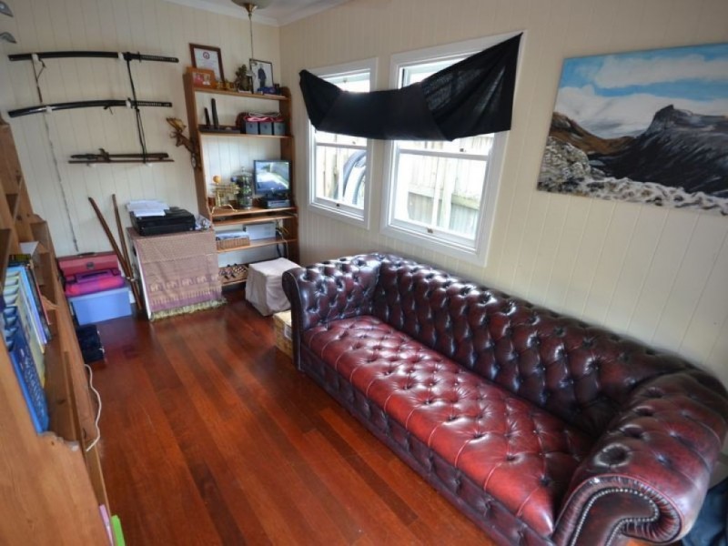 123 Junction Road, Morningside QLD 4170