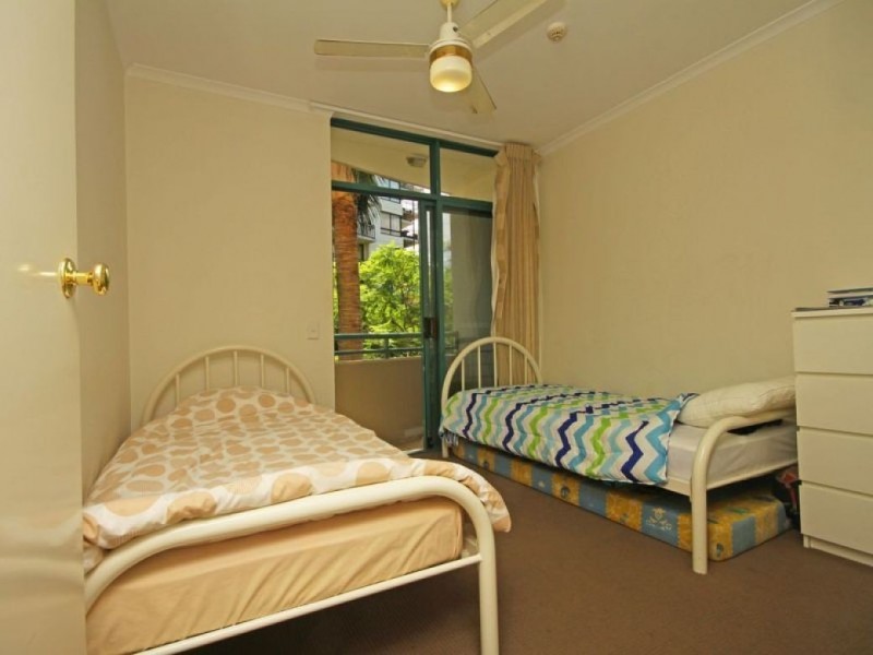 26/10 Goodwin Street, Kangaroo Point QLD 4169