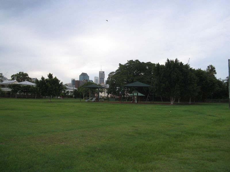 2/29 Bell Street, Kangaroo Point QLD 4169