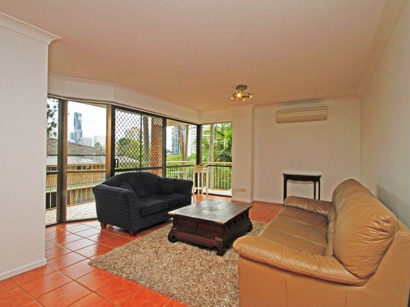 1/45 Lambert, Kangaroo Point QLD 4169