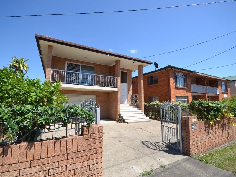 15 Carl St, Woolloongabba QLD 4102
