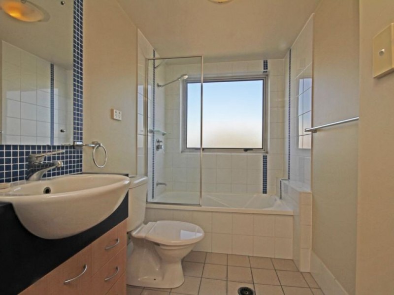 12/19 Thorn Street, Kangaroo Point QLD 4169