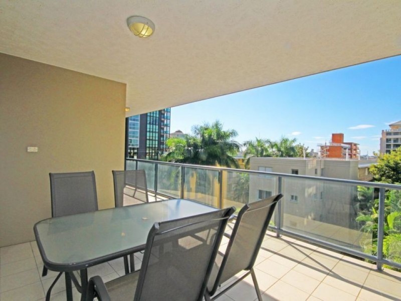 12/19 Thorn Street, Kangaroo Point QLD 4169