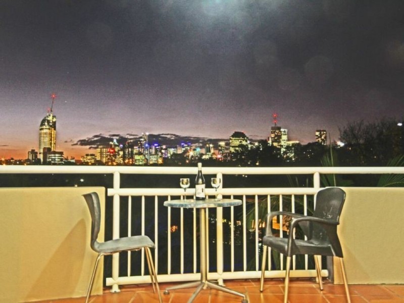 39/196 Wellington Road, Kangaroo Point QLD 4169