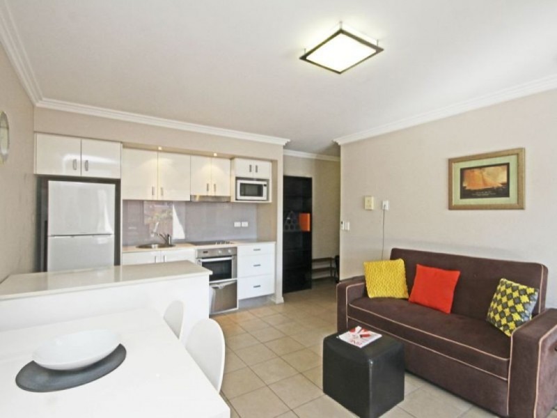 17/204 Wellington Road, East Brisbane QLD 4169