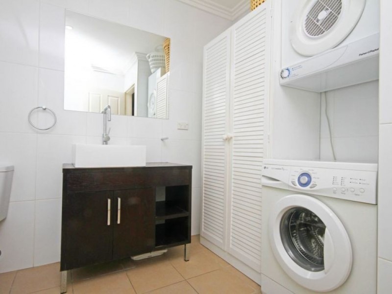 17/204 Wellington Road, East Brisbane QLD 4169