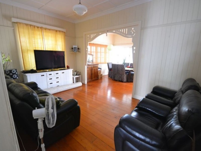 42 Heath Street, East Brisbane QLD 4169