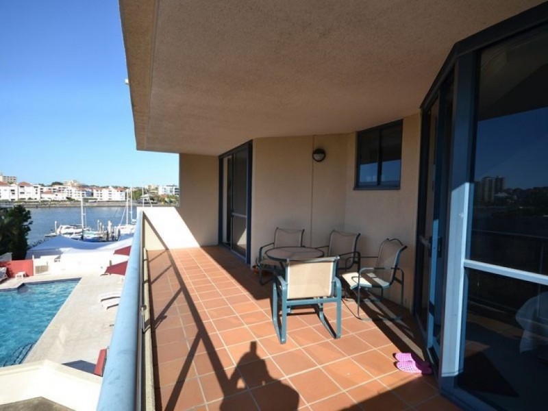 201/44 Ferry Street, Kangaroo Point QLD 4169