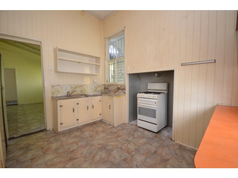 34 Carl Street, Woolloongabba QLD 4102