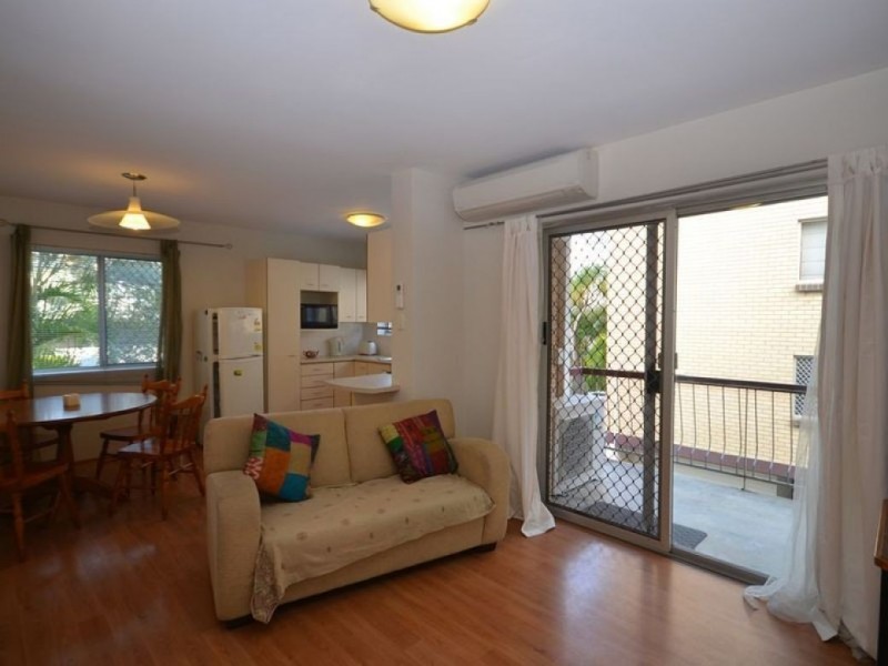 1/7 Lomond Terrace, East Brisbane QLD 4169