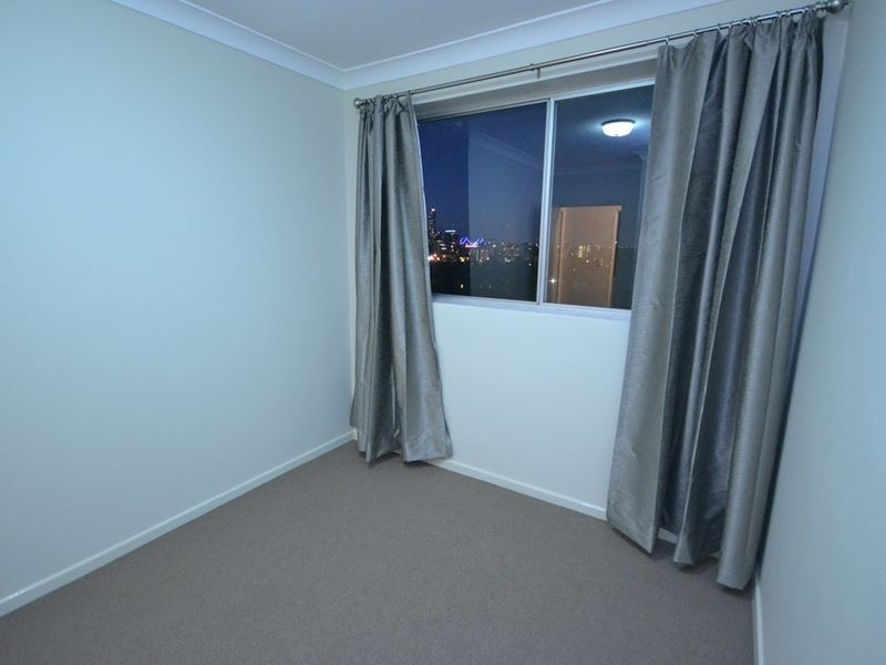 10/1 Lomond Terrace, East Brisbane QLD 4169