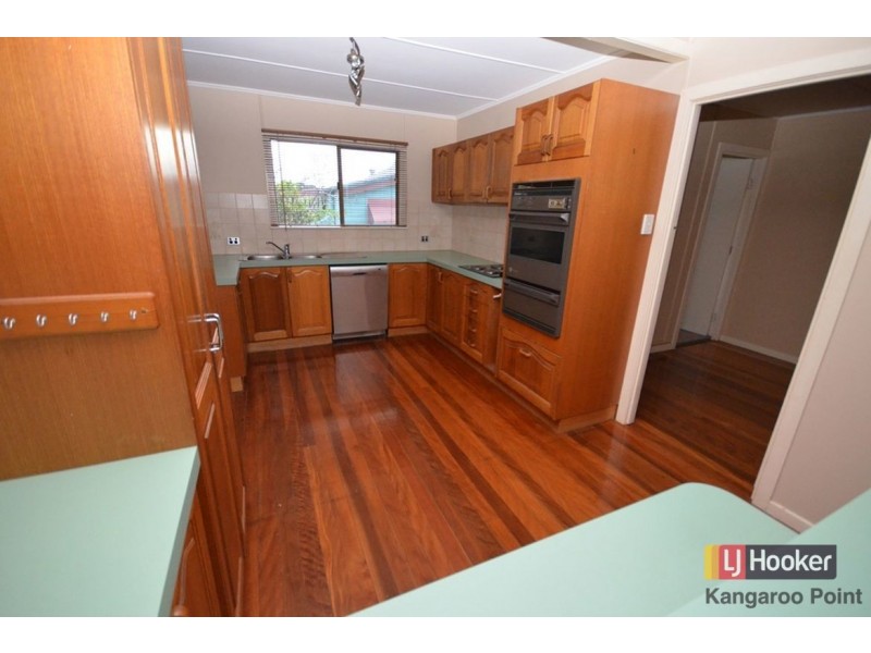 114 Bennetts Road, Norman Park QLD 4170