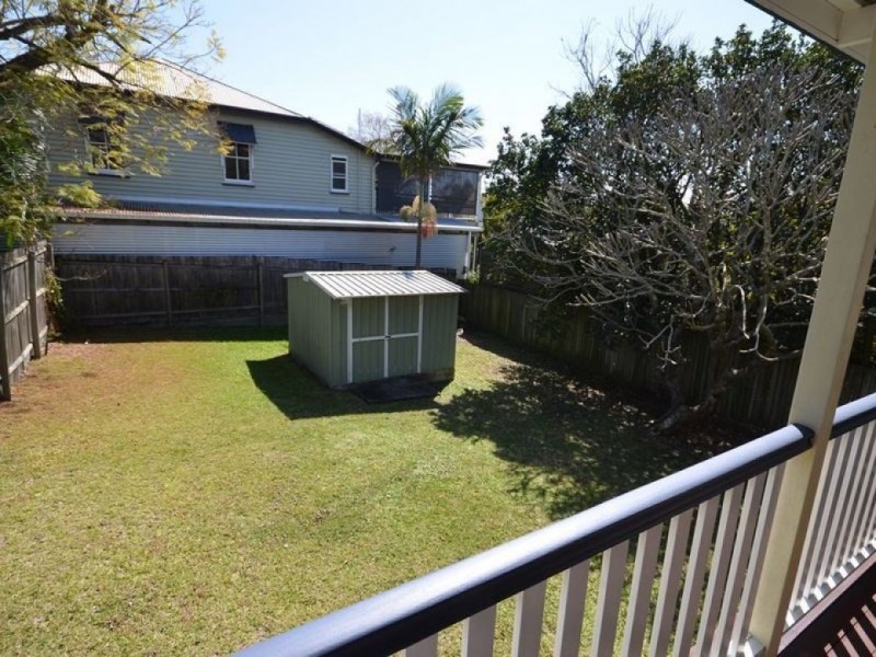 114 Bennetts Road, Norman Park QLD 4170