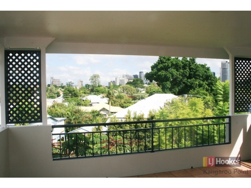 21/239 Shafston Avenue, Kangaroo Point QLD 4169