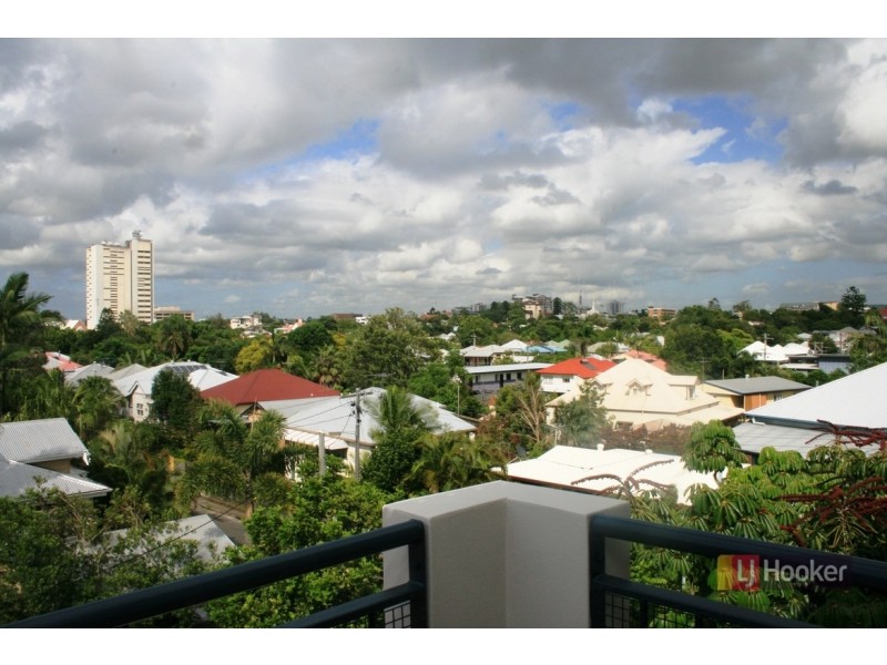 21/239 Shafston Avenue, Kangaroo Point QLD 4169