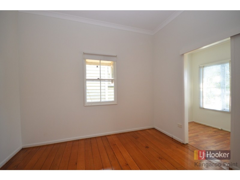 25 Fisher Street, East Brisbane QLD 4169