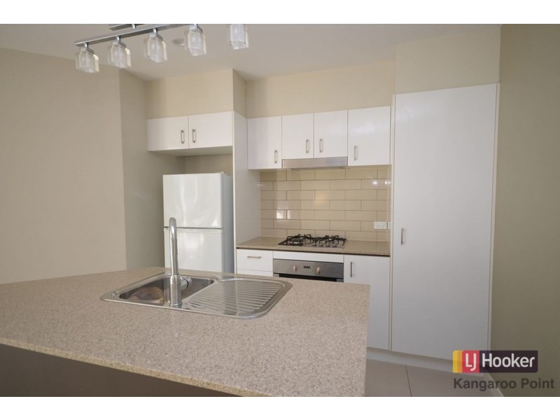 10/450 Main Street, Kangaroo Point QLD 4169