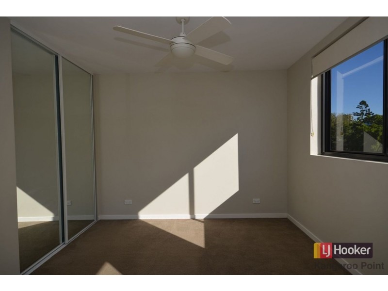 10/450 Main Street, Kangaroo Point QLD 4169