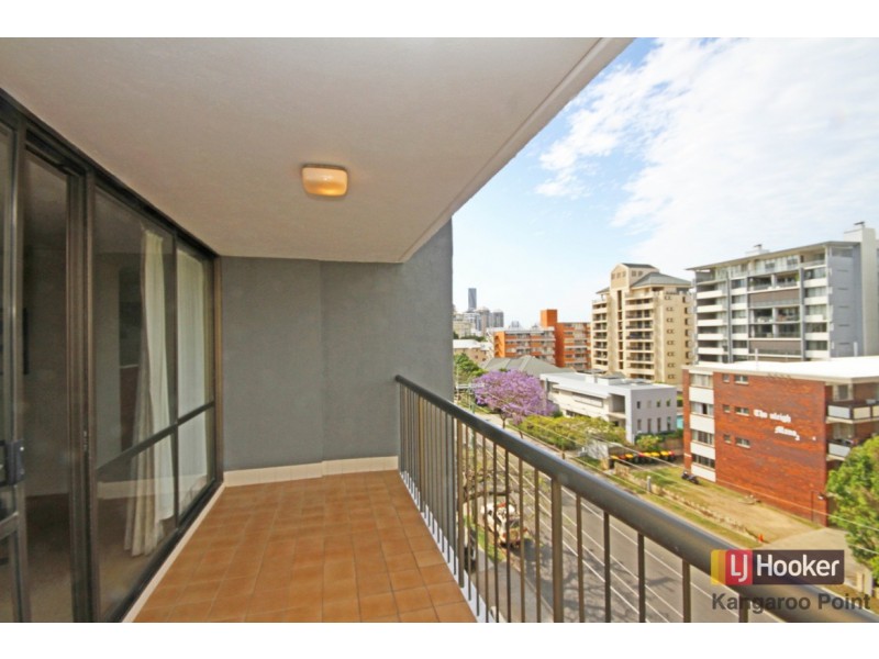 19/89 Thorn Street, Kangaroo Point QLD 4169