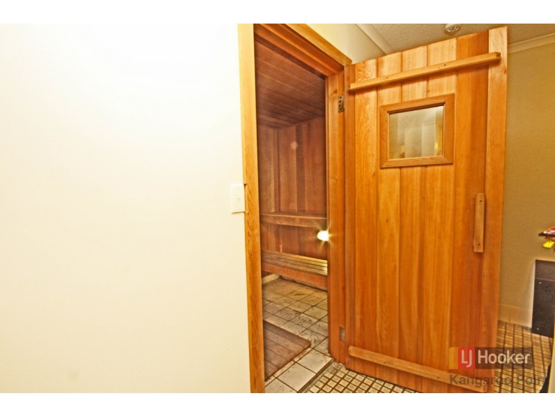 19/89 Thorn Street, Kangaroo Point QLD 4169