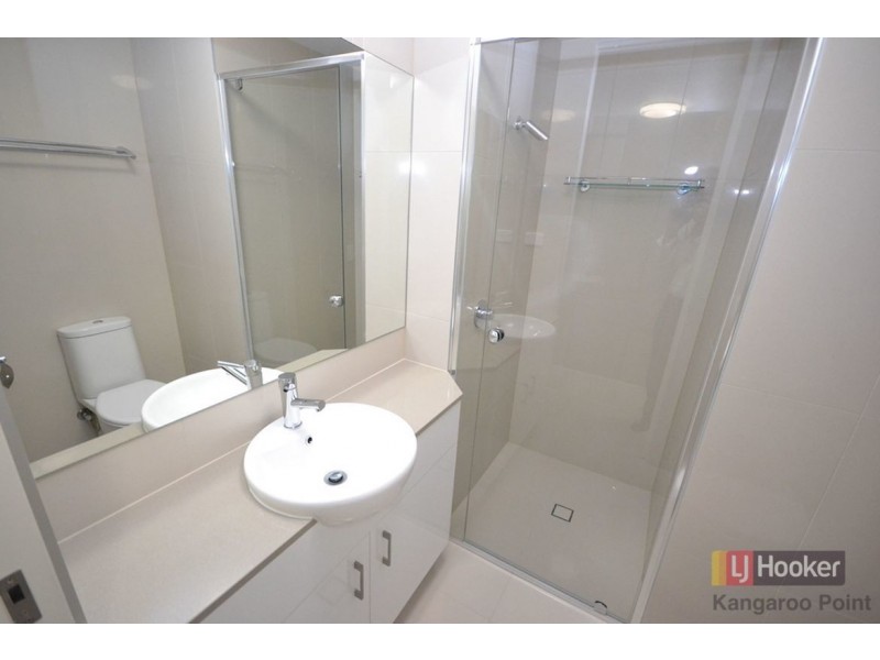 8/450 Main Street, Kangaroo Point QLD 4169